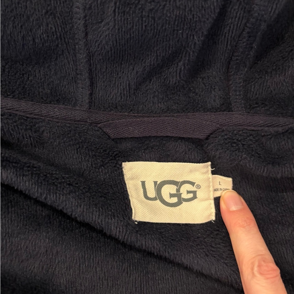 UGG Navy Fleece Sweatshirt: Size L - Picture 3 of 3